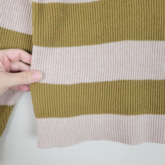 Roolee Boxy Sweater - Picture 5 of 8